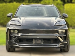 Porsche Macan Electric Turbo AWD 2025
