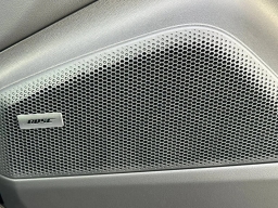 Porsche Macan Electric Turbo AWD 2025