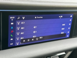 Porsche Macan Electric Turbo AWD 2025