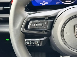 Porsche Macan Electric Turbo AWD 2025