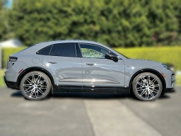 Porsche Macan Electric Turbo AWD 2025