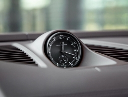 Porsche Macan Electric Turbo AWD 2025