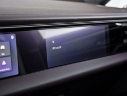 Porsche Macan Electric Turbo AWD 2025