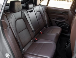 Porsche Macan Electric Turbo AWD 2025