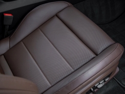 Porsche Macan Electric Turbo AWD 2025