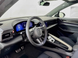 Porsche Macan Electric Turbo AWD 2025