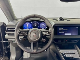 Porsche Macan Electric Turbo AWD 2025