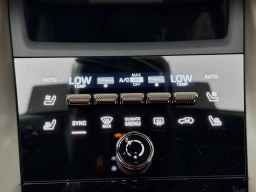 Porsche Macan Electric Turbo AWD 2025