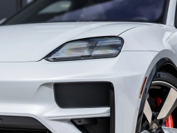 Porsche Macan Electric Turbo AWD 2025