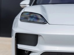 Porsche Macan Electric Turbo AWD 2025