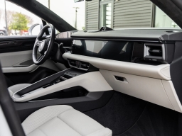 Porsche Macan Electric Turbo AWD 2025