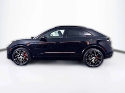 Porsche Macan Electric Turbo AWD 2025