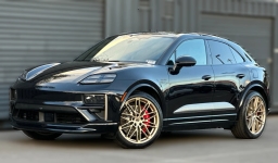 Porsche Macan Electric Turbo AWD 2026