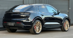 Porsche Macan Electric Turbo AWD 2026