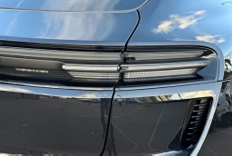 Porsche Macan Electric Turbo AWD 2026