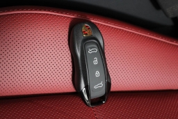 Porsche Macan Electric RWD 2026