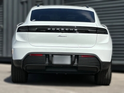 Porsche Macan Electric RWD 2026