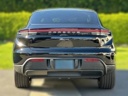 Porsche Macan Electric RWD 2026
