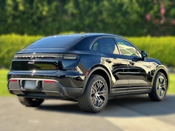 Porsche Macan Electric RWD 2026