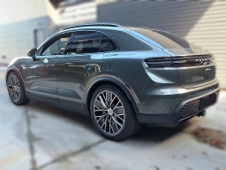 Porsche Macan Electric RWD 2025