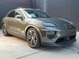 Porsche Macan Electric RWD 2025