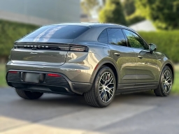 Porsche Macan Electric RWD 2026