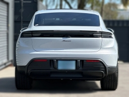 Porsche Macan Electric RWD 2026