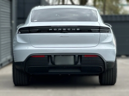 Porsche Macan Electric RWD 2026