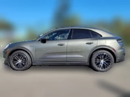 Porsche Macan Electric RWD 2025