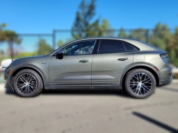 Porsche Macan Electric RWD 2025