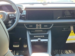 Porsche Macan Electric RWD 2026