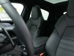 Porsche Cayenne E-Hybrid AWD 2026