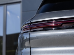 Porsche Cayenne E-Hybrid AWD 2026