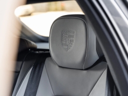 Porsche Cayenne E-Hybrid AWD 2026