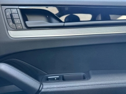 Porsche Cayenne E-Hybrid AWD 2026