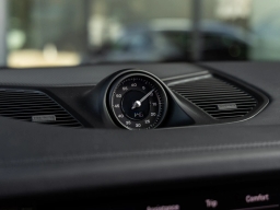 Porsche Cayenne E-Hybrid AWD 2026