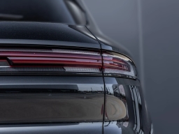 Porsche Cayenne E-Hybrid AWD 2026