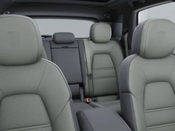 Porsche Cayenne E-Hybrid AWD 2026