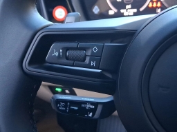 Porsche Cayenne E-Hybrid AWD 2026