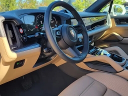 Porsche Cayenne E-Hybrid AWD 2026