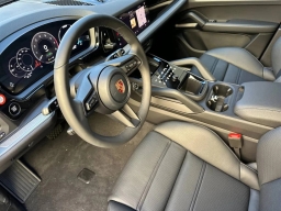 Porsche Cayenne E-Hybrid AWD 2026