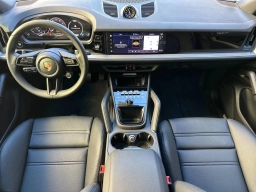 Porsche Cayenne E-Hybrid AWD 2026