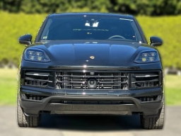 Porsche Cayenne E-Hybrid AWD 2026