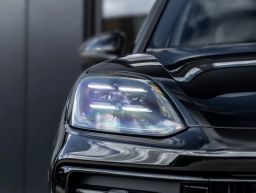 Porsche Cayenne E-Hybrid AWD 2026