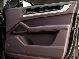 Porsche Cayenne E-Hybrid AWD 2026