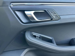 Porsche Macan GTS AWD 2026