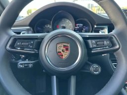 Porsche Macan GTS AWD 2026