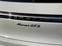Porsche Macan GTS AWD 2026