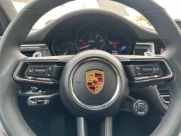 Porsche Macan GTS AWD 2026