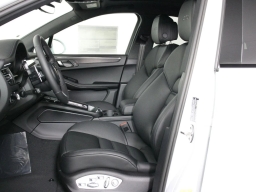 Porsche Macan GTS AWD 2026